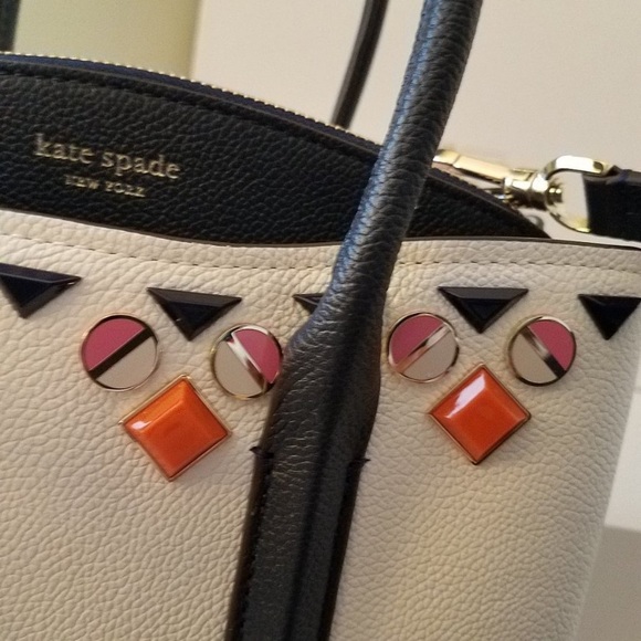 LIKE NEW KATE SPADE ♠️ NEW YORK MARGAUX SMALL - Picture 6 of 16